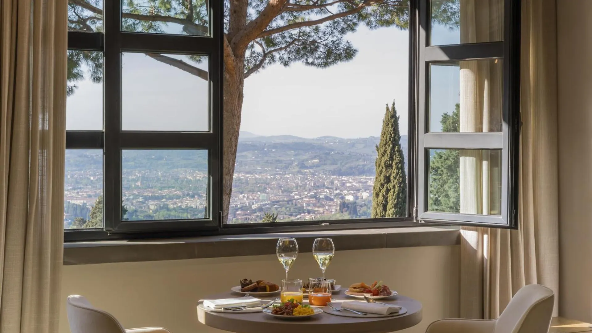 Fh55 Hotel Villa Fiesole 4*,  Italy
